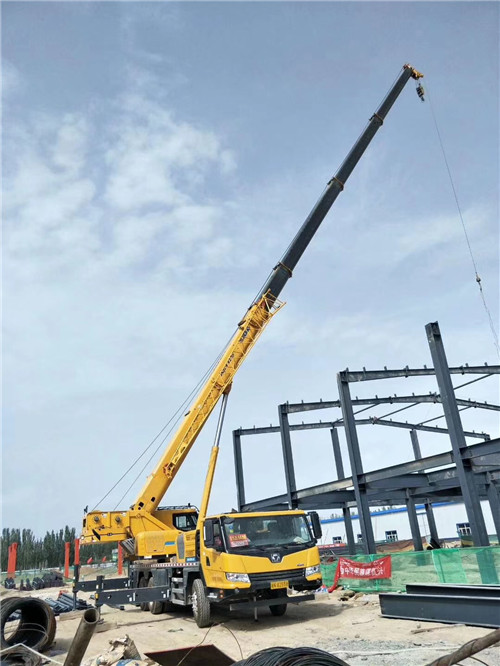 丛台区超高层建筑钢结构吊装案例